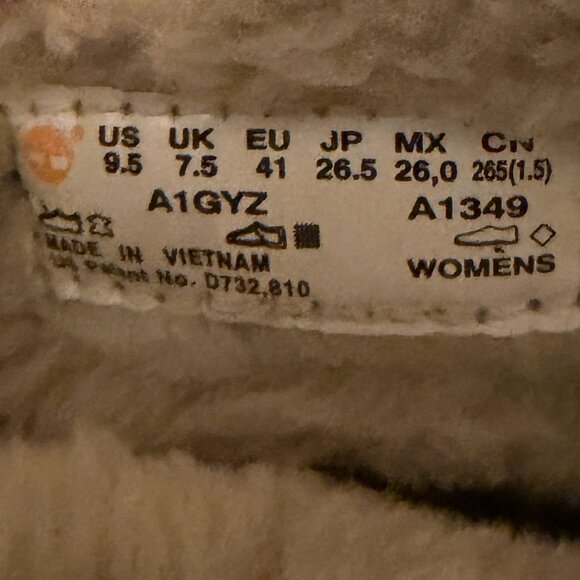 Timberland women's Kenniston Muk Tall winter boots 9.5 grey suede faux fur - Picture 13 of 13